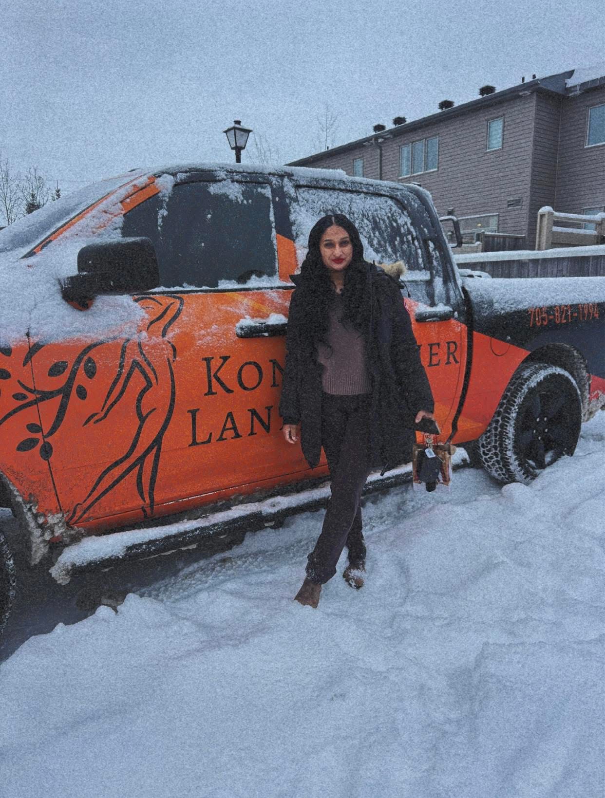 Clean and freshly maintained lawn by Kontrollher’s Landscape in Orléans, Ottawa East